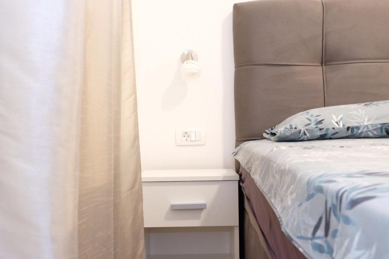Apartment Smile Солин Екстериор снимка