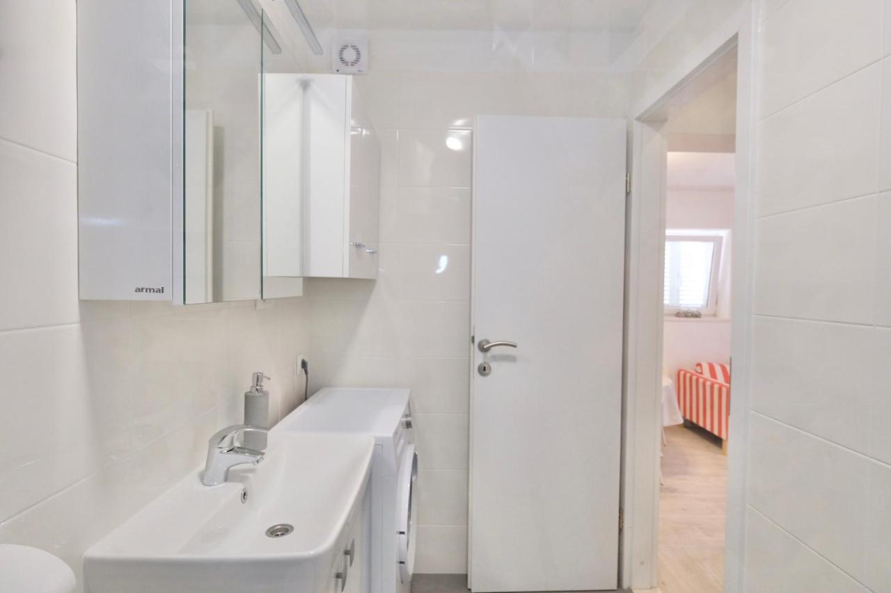 Apartment Smile Солин Екстериор снимка