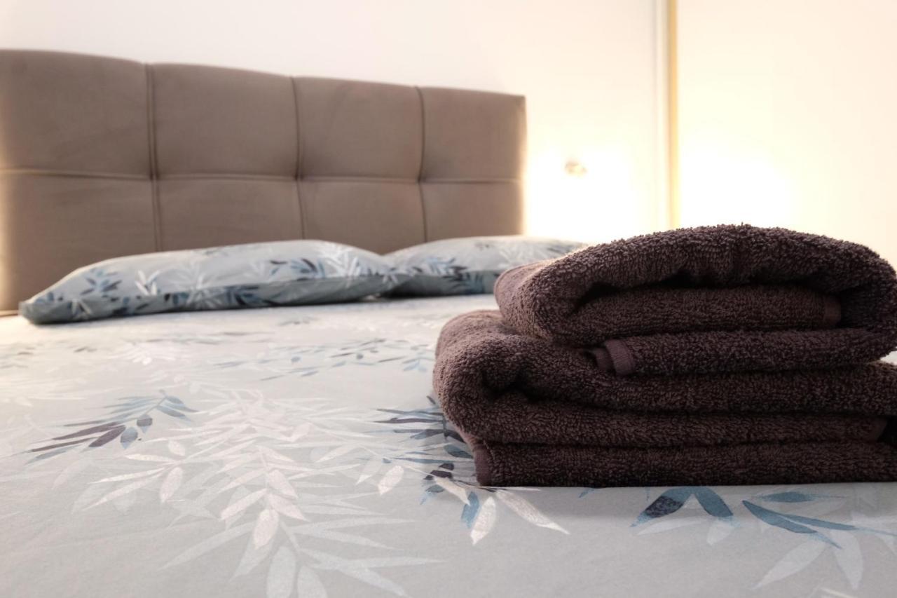 Apartment Smile Солин Екстериор снимка